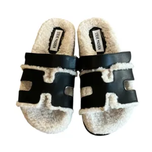 Steve Madden Mayven Black and Cream Fuzzy Sandals- size 6