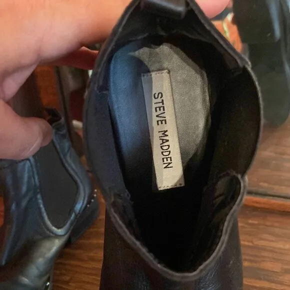 Steve Madden size 7, black leather ankle boots, with silver studs around bottom