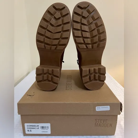 Steve Madden western ankle boots