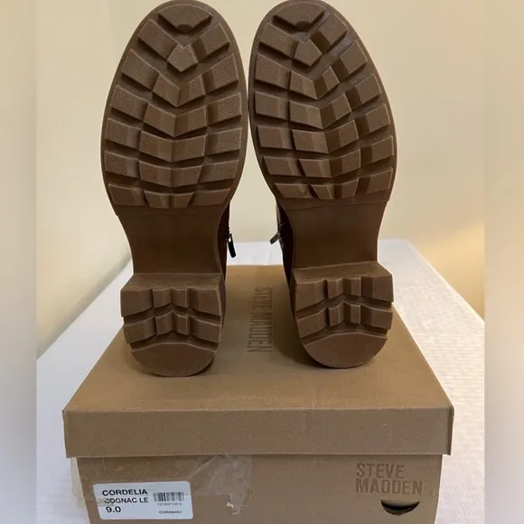 Steve Madden western ankle boots