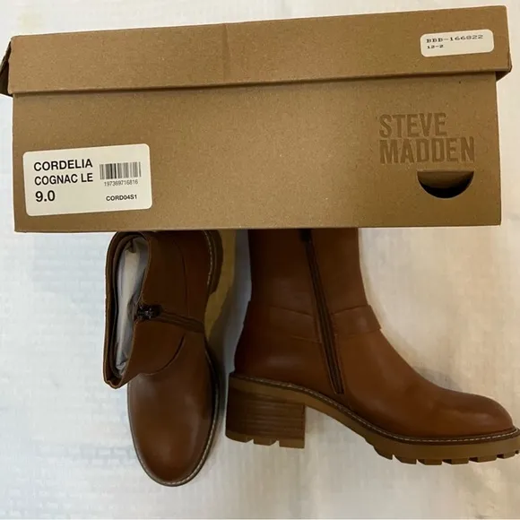 Steve Madden western ankle boots