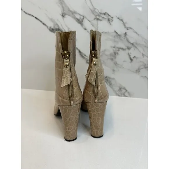 STUART WEITZMAN Beige CROC Embossed LEATHER Ankle Zip Heel BOOTS 8.5 Exotic Fall