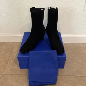 Stuart Weitzman SW Beatrice suede elastic boots Size 7