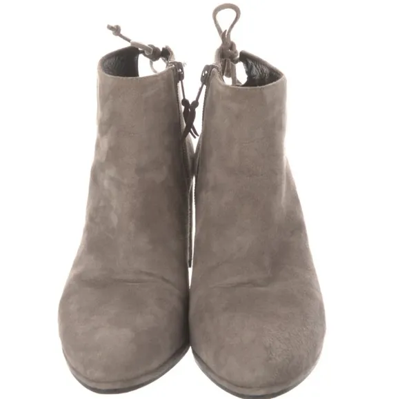 Stuart Weitzman women's boots ankle gray size 7.5
