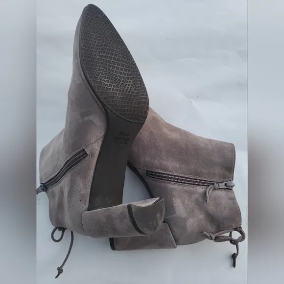 Stuart Weitzman women's boots ankle gray size 7.5