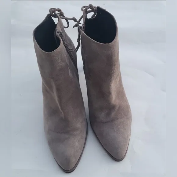 Stuart Weitzman women's boots ankle gray size 7.5