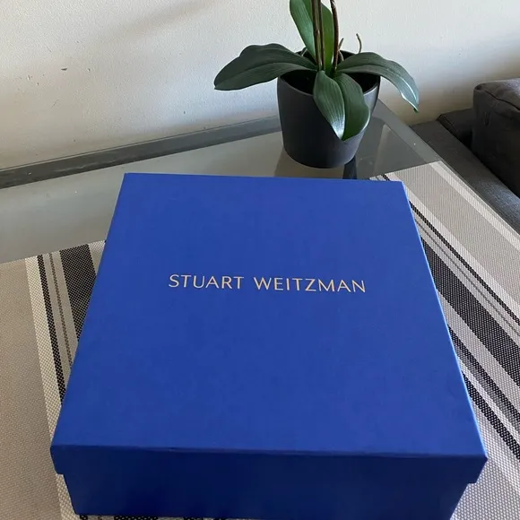STUART WEIZMAN BOOTS