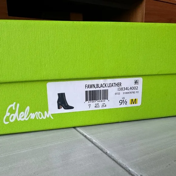 Stunning Fawn Black Leather Ankle Boots