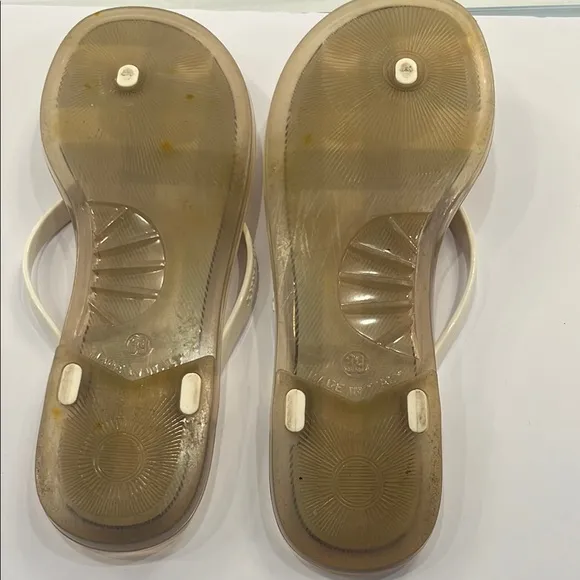 Stylish Beige Flip-Flops for Women