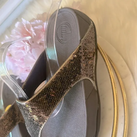 Stylish FitFlop Women Sandal Brown Tone Sequin Thong Shoe Brown Platform