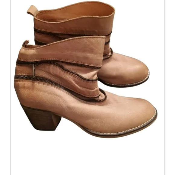 Sundance Womams Leather Ankle Boots, Size 39 (8.5)