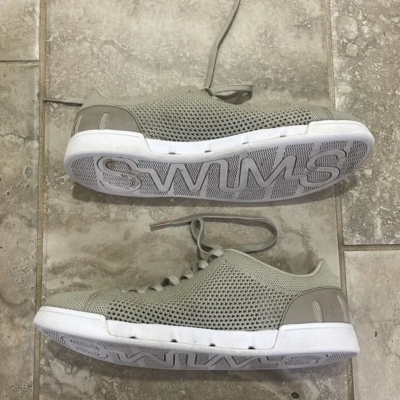Swims Breeze Tennis Knit Size 9 cole sand dune