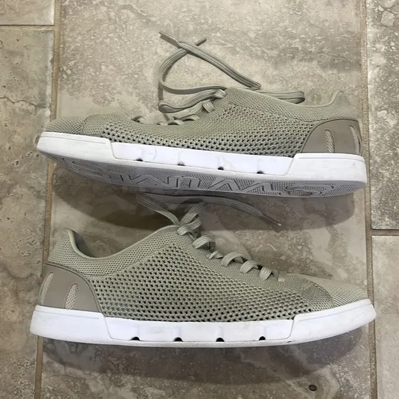 Swims Breeze Tennis Knit Size 9 cole sand dune