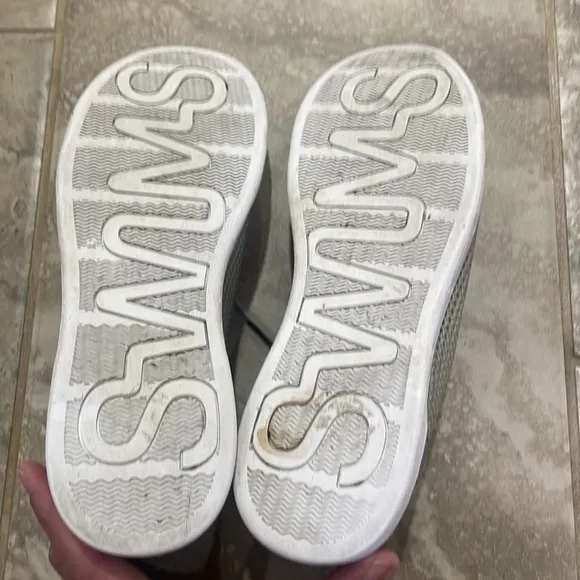 Swims Breeze Tennis Knit Size 9 cole sand dune