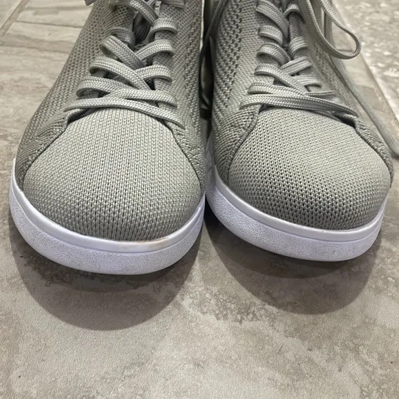 Swims Breeze Tennis Knit Size 9 cole sand dune