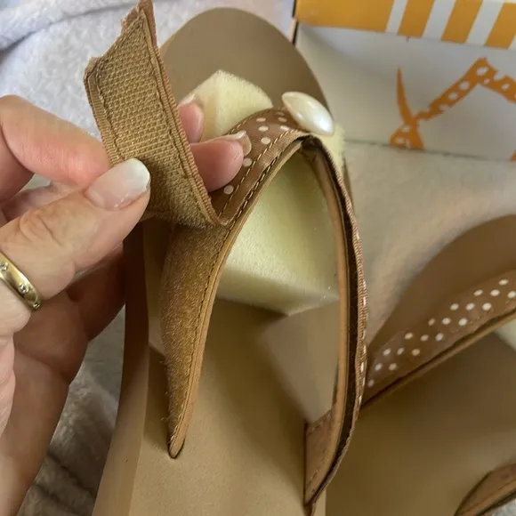 Switch Flops Brown and Tan Polka Dot three extra straps women’s 11 NWT bundle