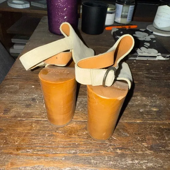 SÉZANE SOULIERS Stylish Cream Women's Heeled Sandals