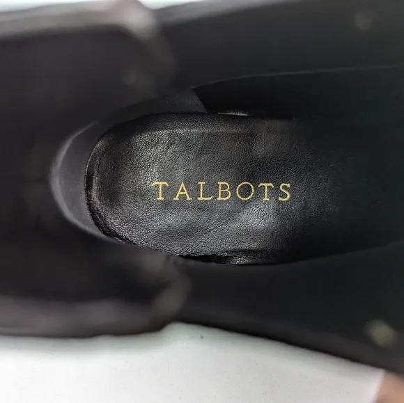 TALBOTS 8M Sydney Chelsea Ankle Boots Pointed Toe Gold Metallic Accent Booties