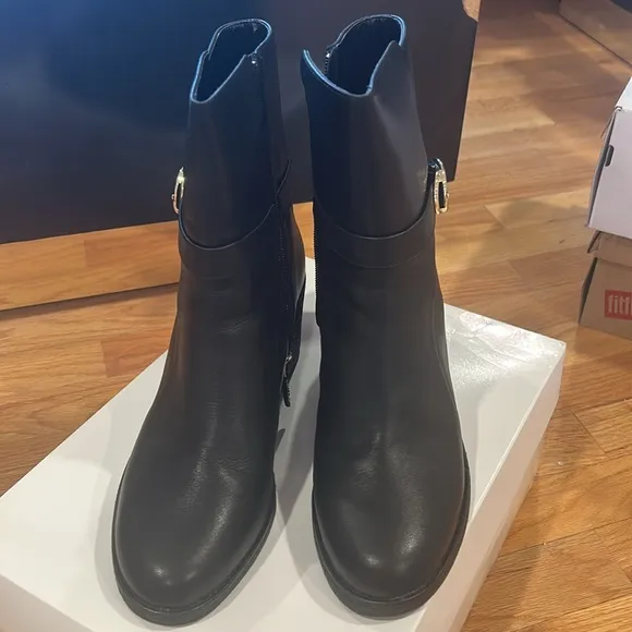 Talbots Leather Black Wedge Ankle Boots - 10