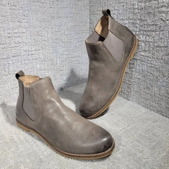 Taos Chelly Women’s Size 10 US Taupe Leather Pull on Ankle Chelsea Boots