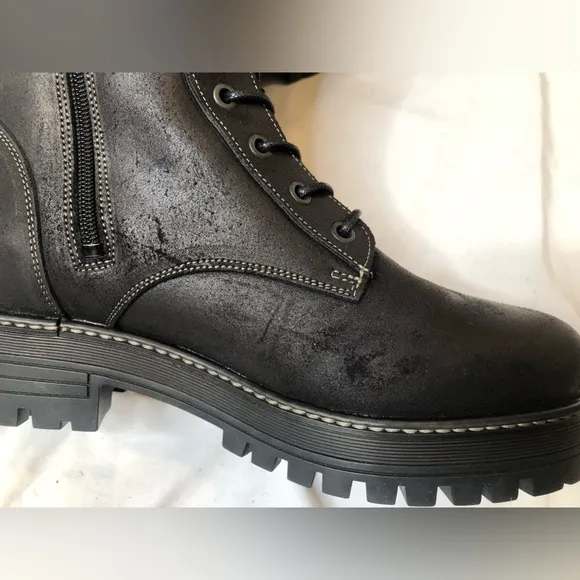 Taos Women’s Groupie Black Fashion Boots - Size 8-8.5 Brand New (See photos)