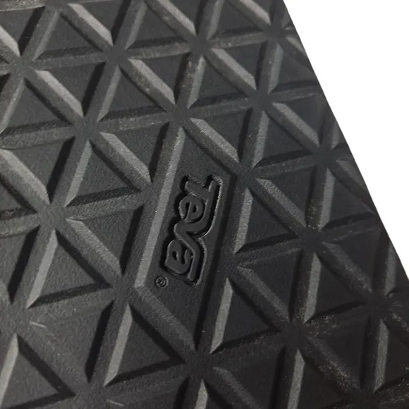 Teva flip flop sandals men size 9