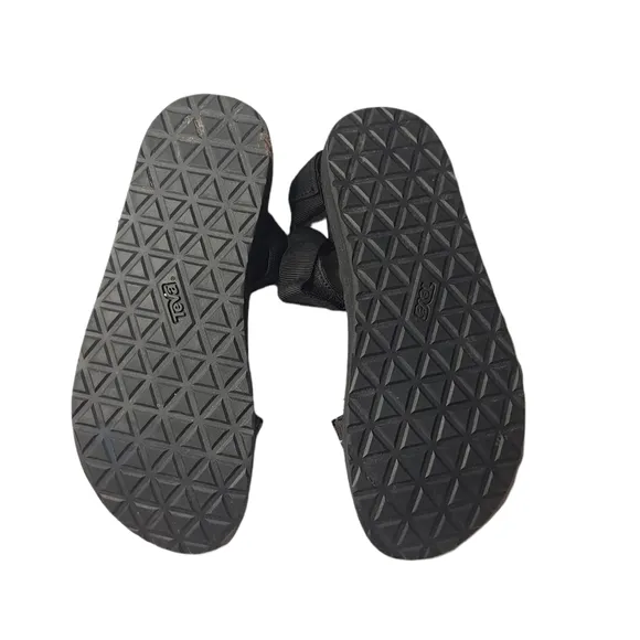 Teva flip flop sandals men size 9