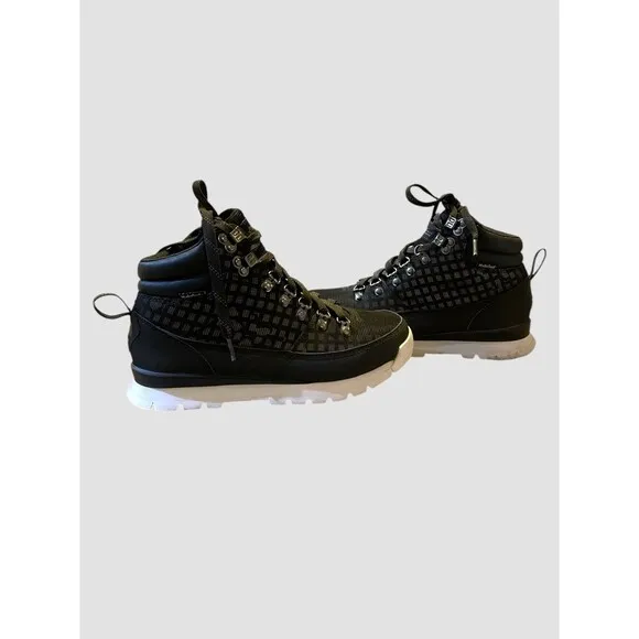 The North Face Women's Back-To-Berkeley Redux Reflective Hiking Shoes Sz 7 NWOB