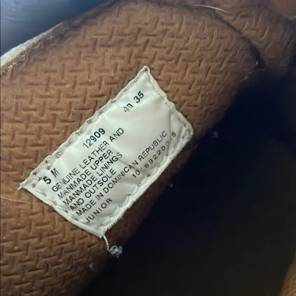 Timberland Kids Boots in Tan and Brown
