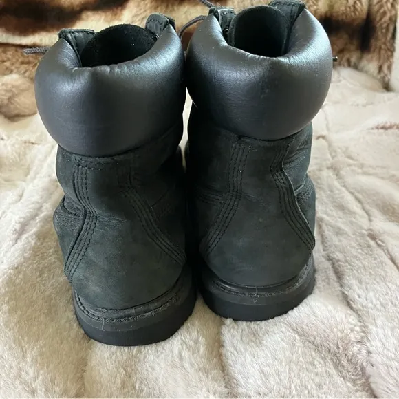 Timberland Women Premium 6” Boots 8658A Waterproof Lace Up - Size 8