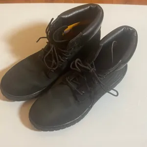 Timberland Women's 6&quot; Premium Boot NWOB 8.5 M