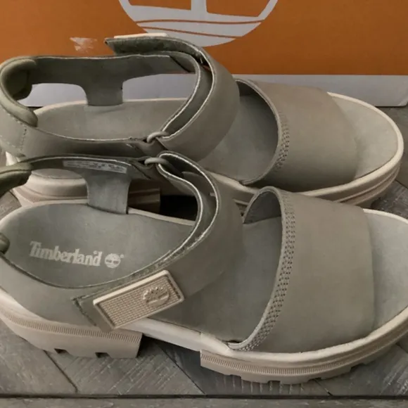 TIMBERLAND Women's Everleigh Ankle Strap Sandals, size 9