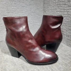 To Boot New York Elena Women's Size 11M US Burgundy Leather Ankle Bootie Boots