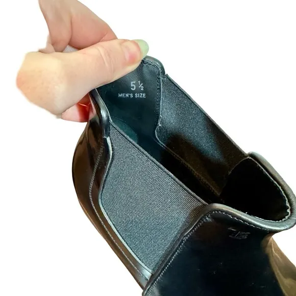TOD’S Black Patent Leather Chelsea Ankle Boots