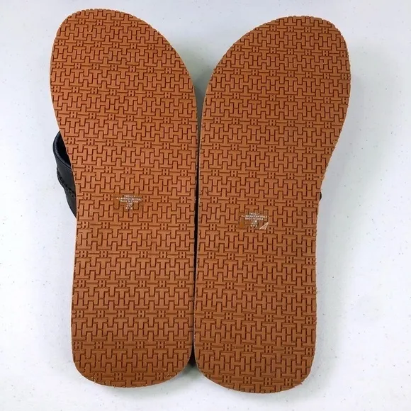 TOMMY Hilfiger Dilly Thong Flip Flop Sandals