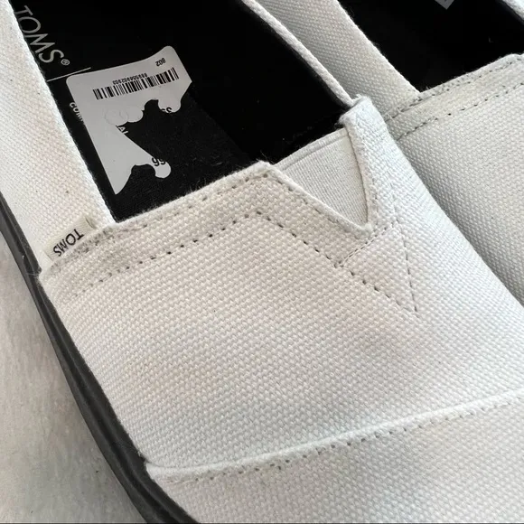 Toms Lug-Sole Alpagarta White Canvas Slip-On Sneakers Size W8