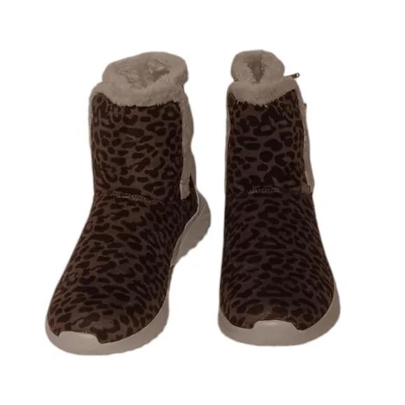 Tony Little Cheeks Grey Cheetah Print Whimsical Fashion Boots Size 9