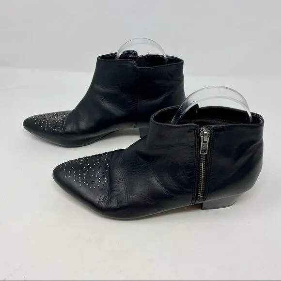 Topshop Studded Chelsea Boots- Size 6