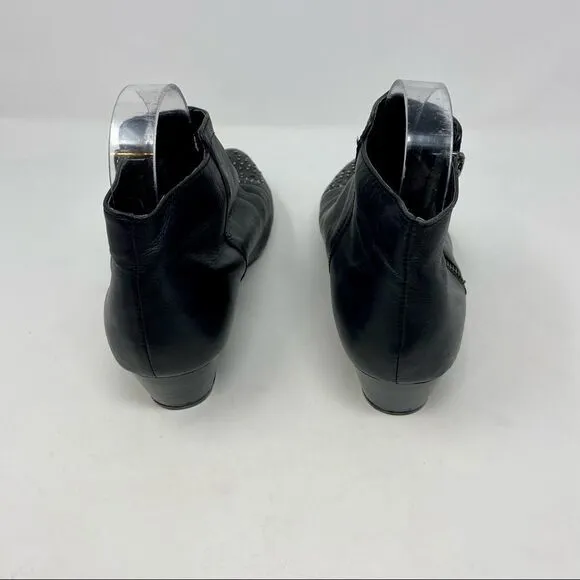 Topshop Studded Chelsea Boots- Size 6