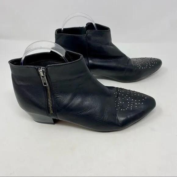 Topshop Studded Chelsea Boots- Size 6