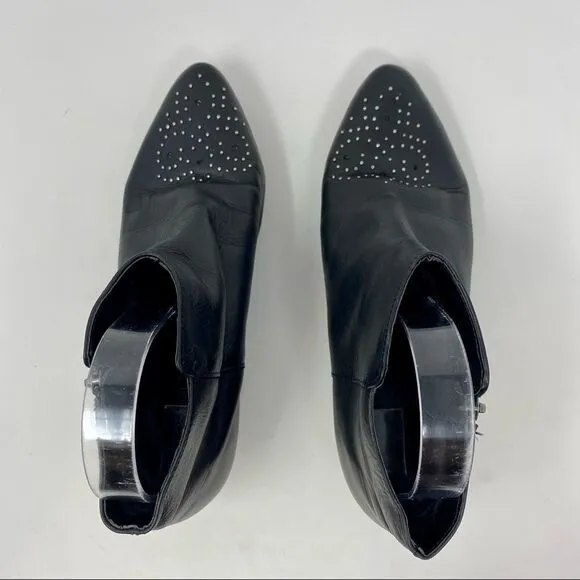 Topshop Studded Chelsea Boots- Size 6