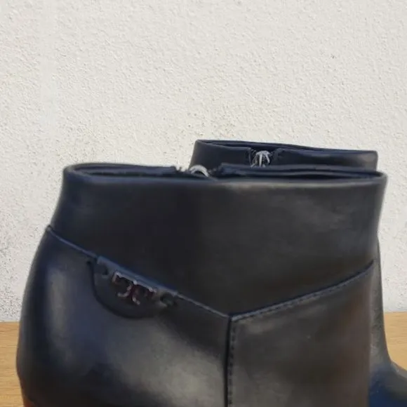 Tory Burch Black Fulton Ankle Booties