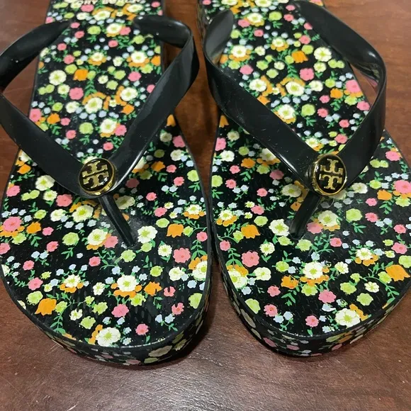 Tory Burch Classic Wedge Flip Flops Sandals Vilette