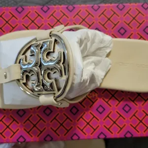 Tory Burch Cream Sandals with Silver Logo