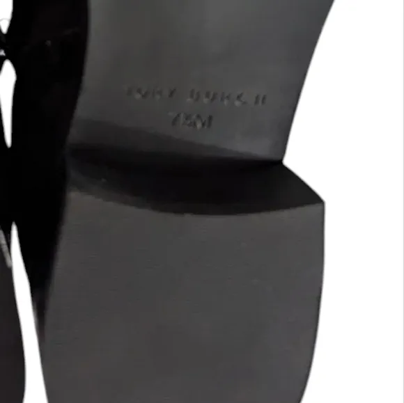 Tory Burch Everly Flat Black Logo Suede Ankle Boots... Size 7.5
