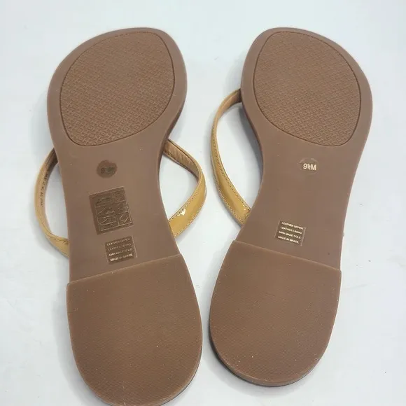 Tory Burch Flip Flops 9.5 Terra Thong Leather Yellow Sandals