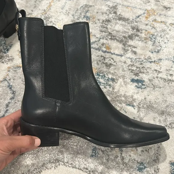 Tory Burch Medallion-plaque 35mm Ankle Boots In Black Leather women size 8