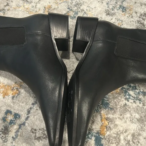 Tory Burch Medallion-plaque 35mm Ankle Boots In Black Leather women size 8