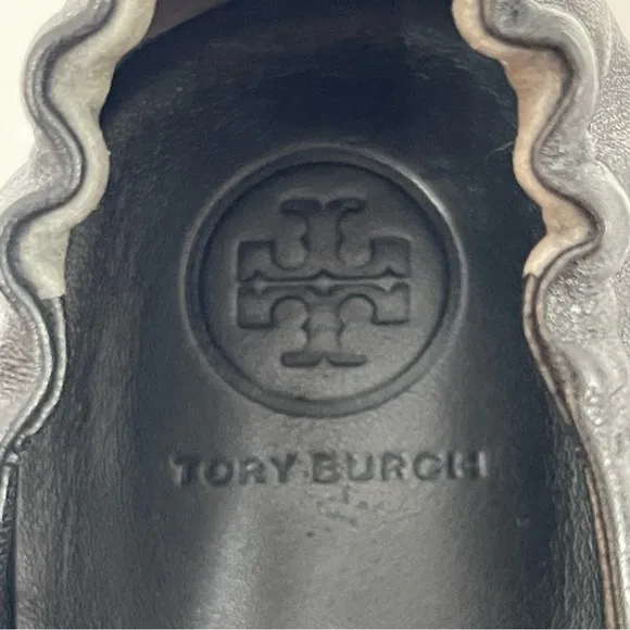 Tory Burch Minnie Ballet with Gold Metal Logo 9