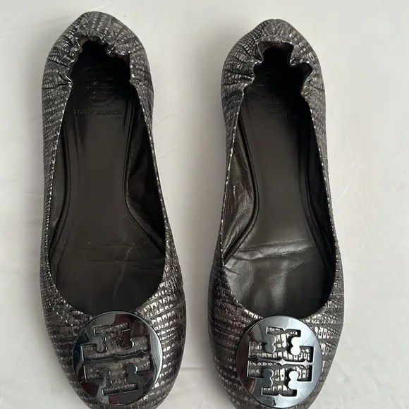 Tory Burch Reva Pewter Metallic Lizard leather gunmetal medallion logo flats